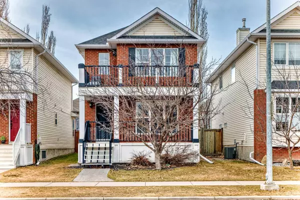 7915 Wentworth DR SW, Calgary, AB T3H 4P2