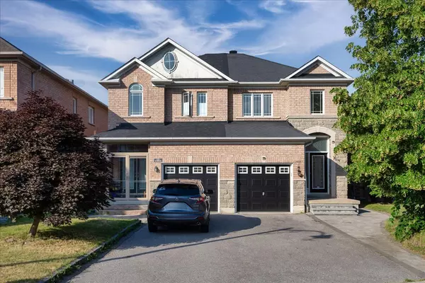 1989 Calvington DR, Pickering, ON L1V 7J3