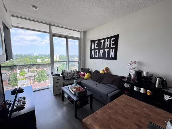 Toronto E02, ON M4C 1J8,2055 Danforth AVE #903