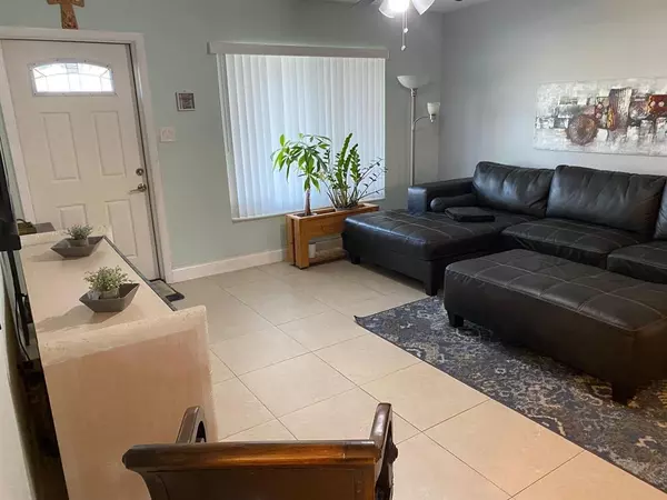 Tamarac, FL 33321,8107 NW 59th St