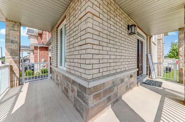 Bradford West Gwillimbury, ON L3Z 0B4,168 Rutherford RD