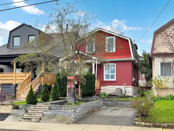 Toronto W04, ON M6M 2C5,13 Rutherford AVE