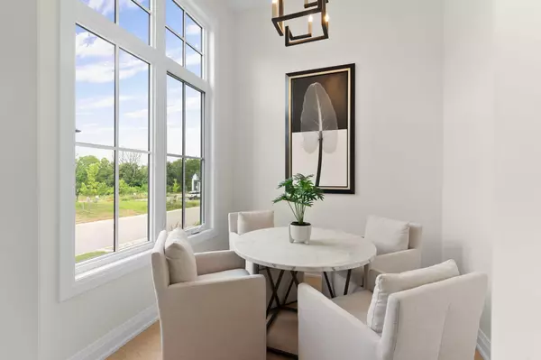 London South, ON N6M 0J2,2835 Sheffield PL #40
