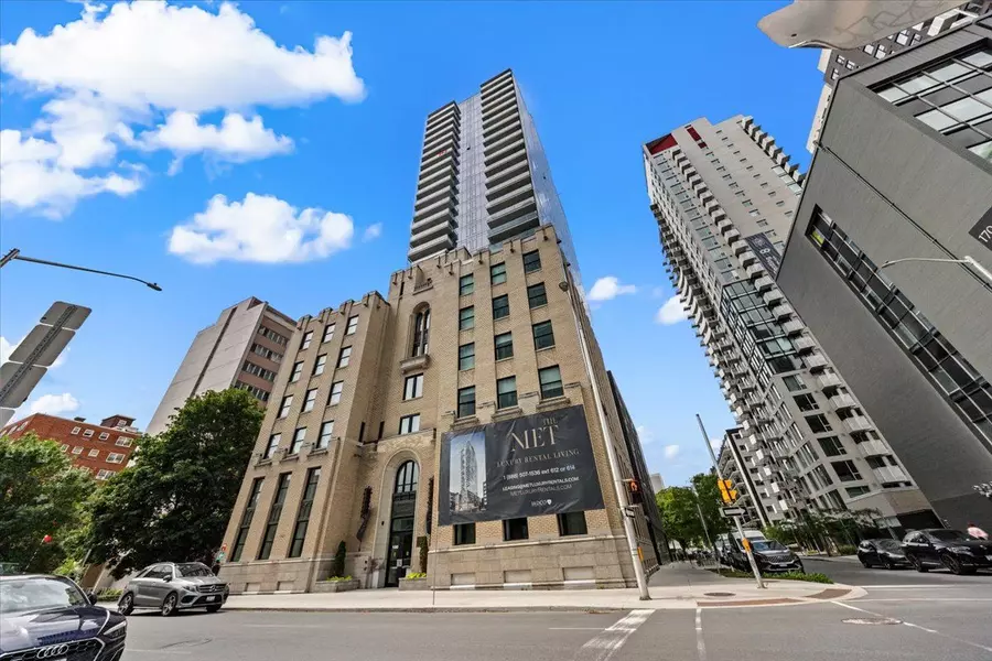 180 Metcalfe ST #2803, Ottawa Centre, ON K2P 1P5