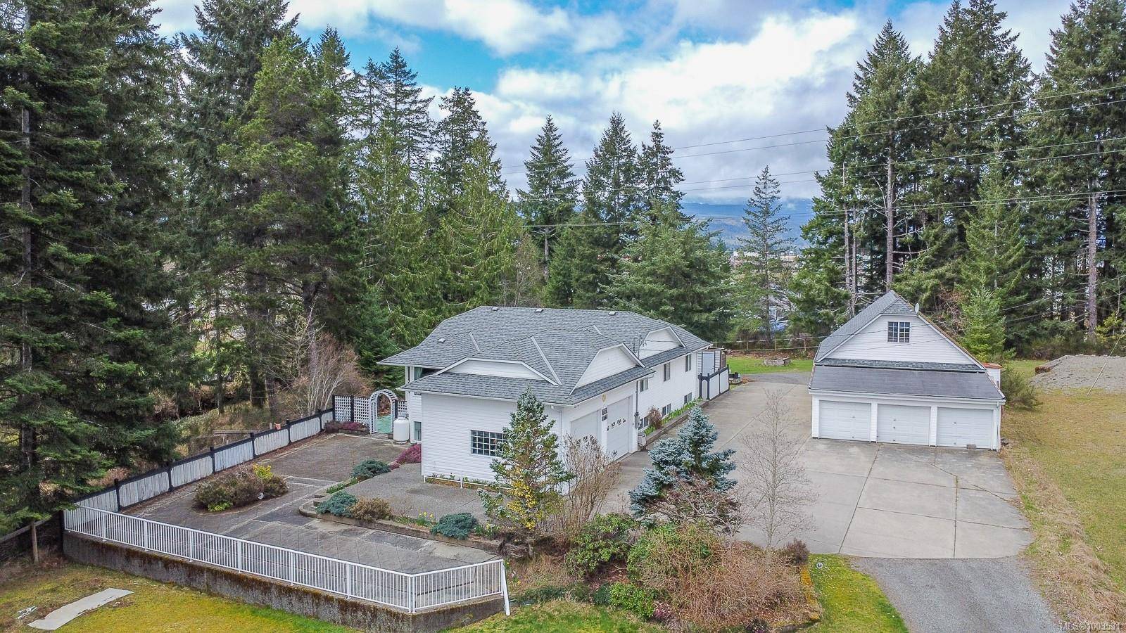 5084 Arden Rd, Port Alberni, BC V9Y 8R5