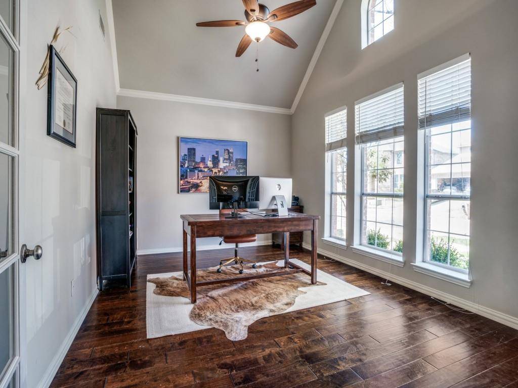 Mckinney, TX 75072,5301 Sandstone Lane