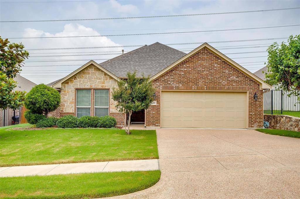 10908 Prestwick Terrace, Benbrook, TX 76126