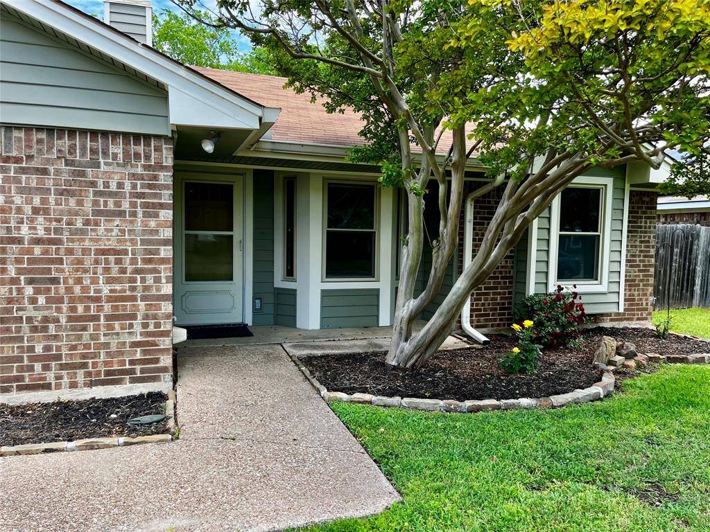 Roanoke, TX 76262,617 Reed Street