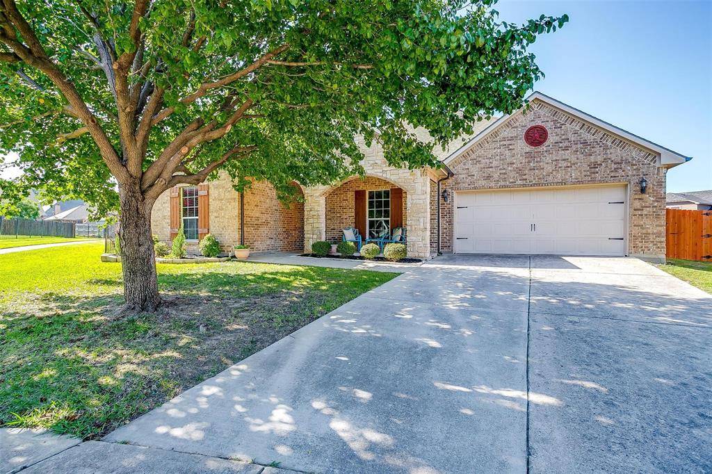 1201 Claire Court, Burleson, TX 76028