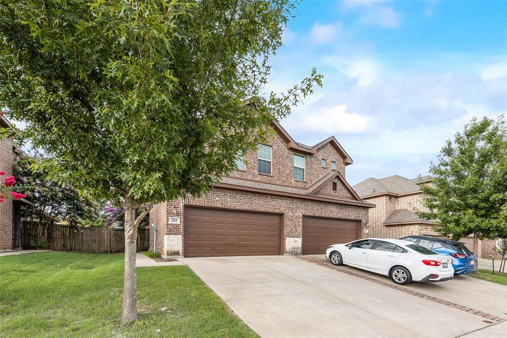 Midlothian, TX 76065,1014 W Sierra Vista Court