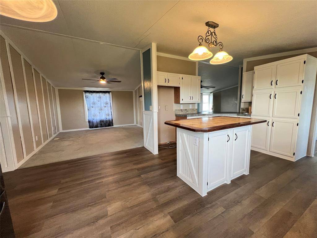 New Fairview, TX 76078,196 Hilltop Trail