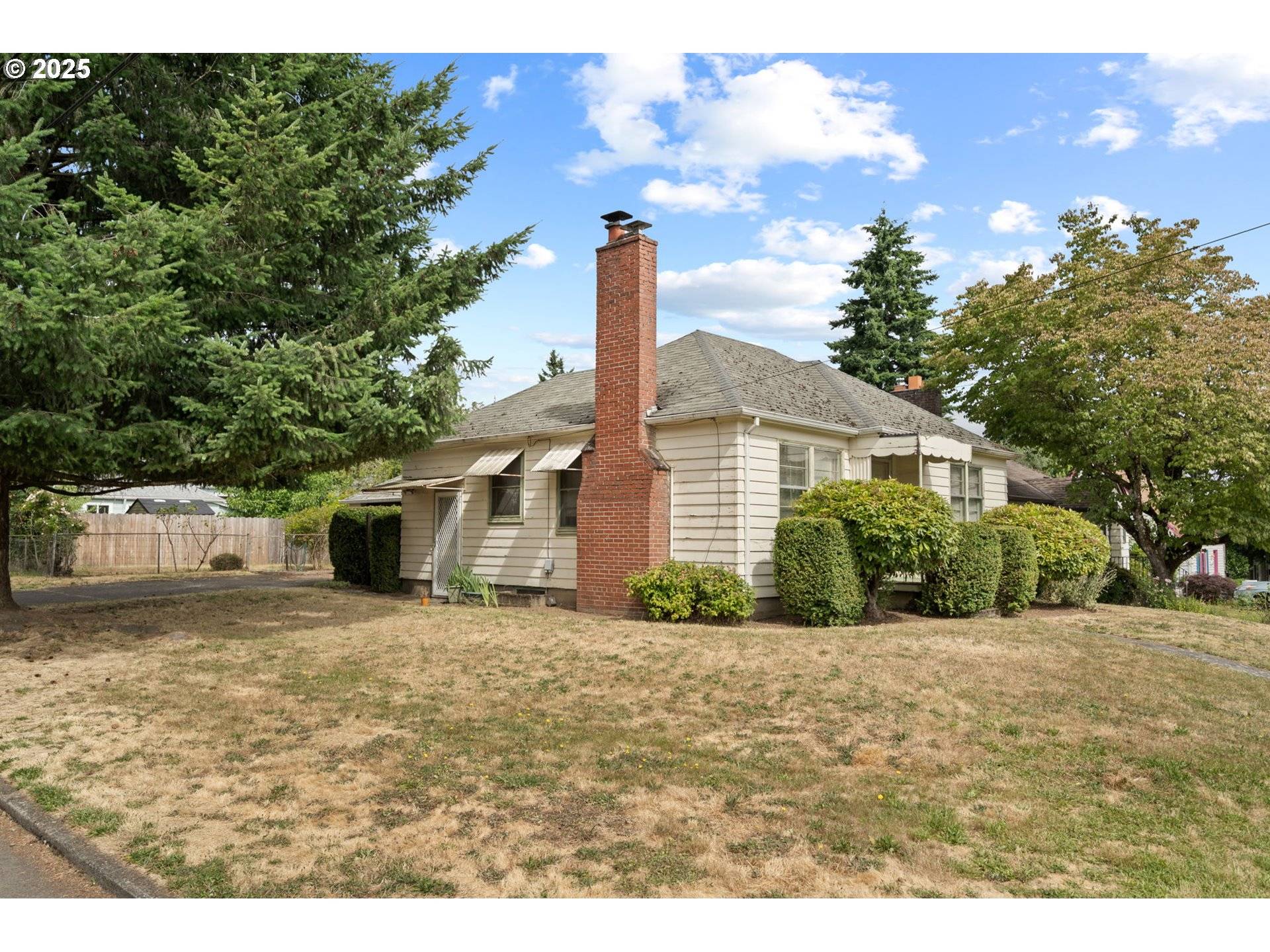 Portland, OR 97218,4305 NE 77TH AVE