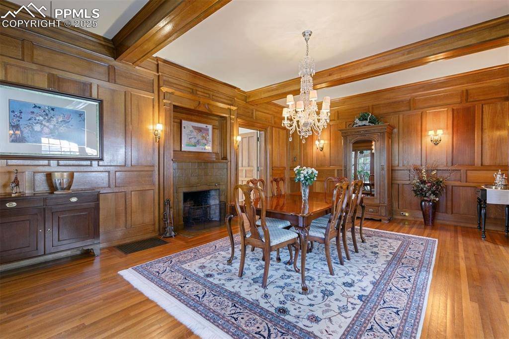 Colorado Springs, CO 80907,1415 N Cascade AVE