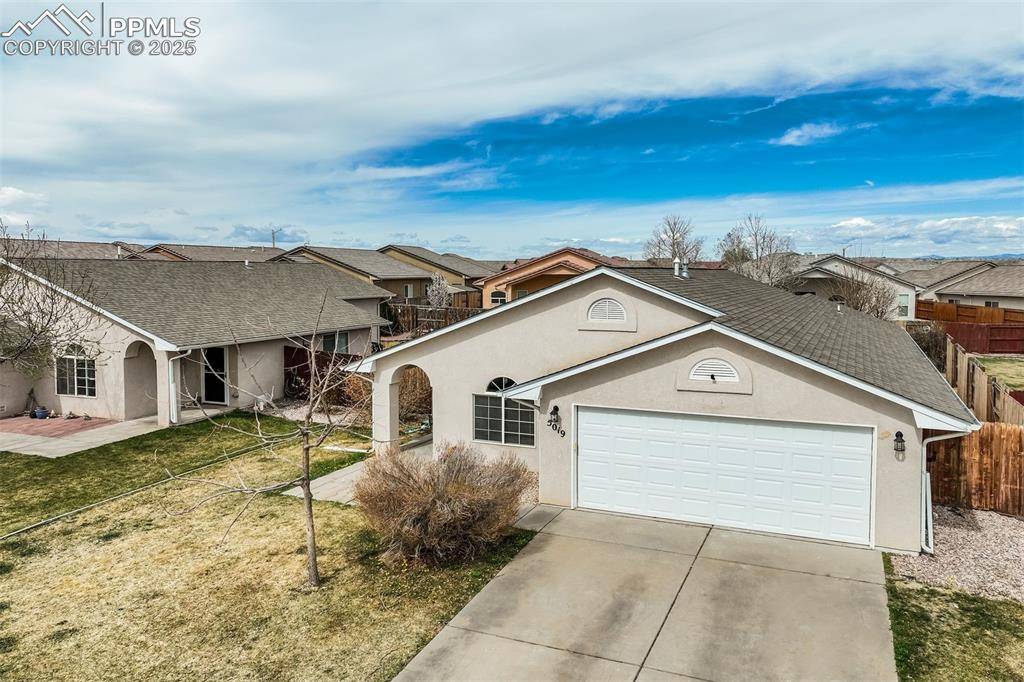 Pueblo, CO 81005,5019 Sage ST