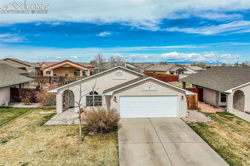 Pueblo, CO 81005,5019 Sage ST