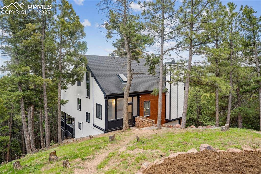 Larkspur, CO 80118,13910 Blue Jay LN