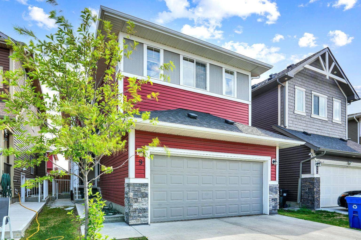 Calgary, AB T3J 0Z4,9 Saddlestone PARK Northeast