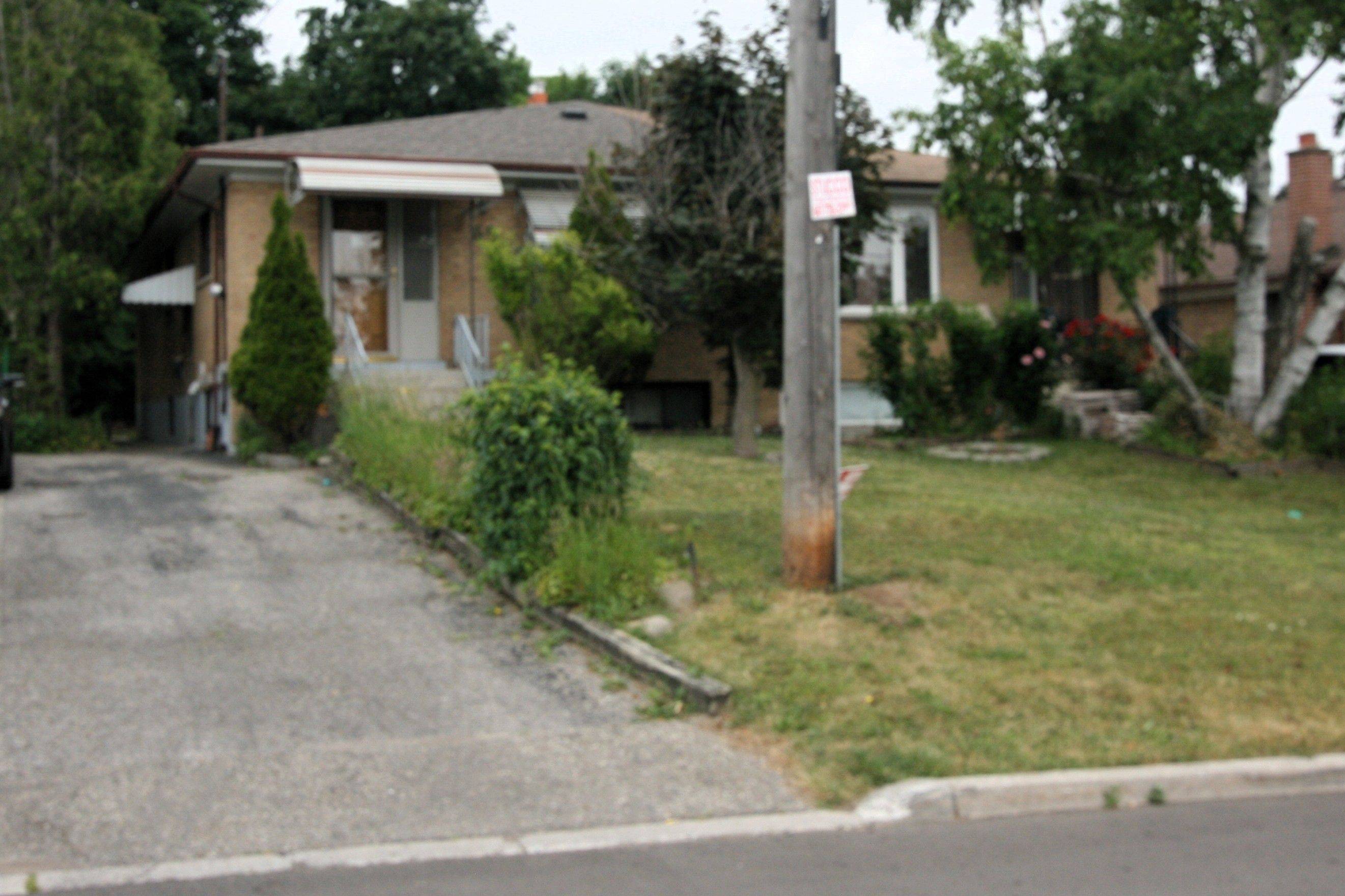 Toronto W05, ON M3L 1K8,69 Neames CRES