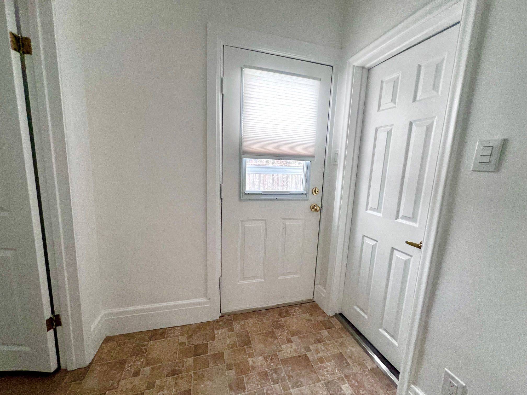 Toronto W07, ON M8Z 2P6,54 Norsman ST #MAIN