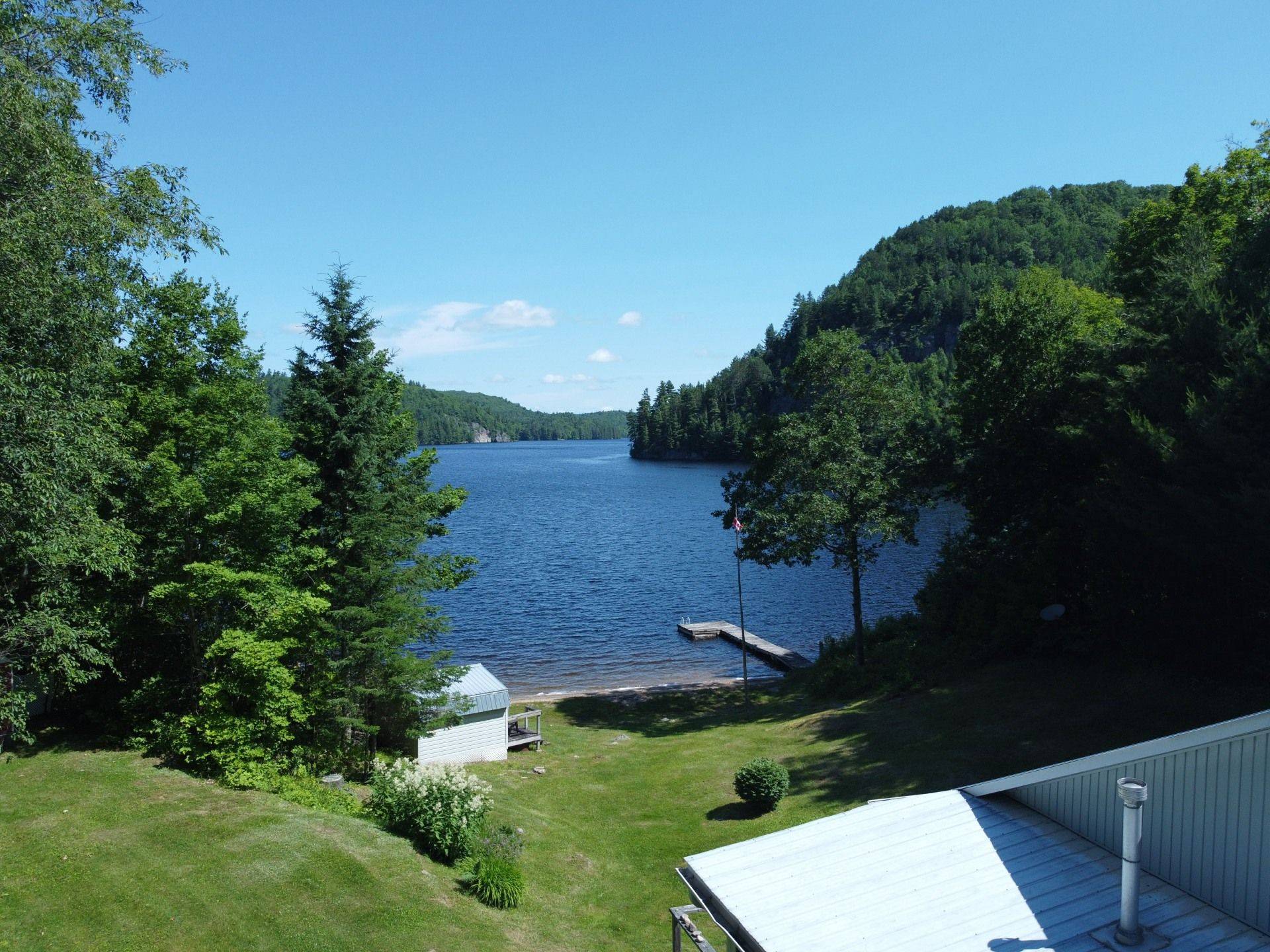 Hastings Highlands, ON K0L 2S0,13 Bluff RD