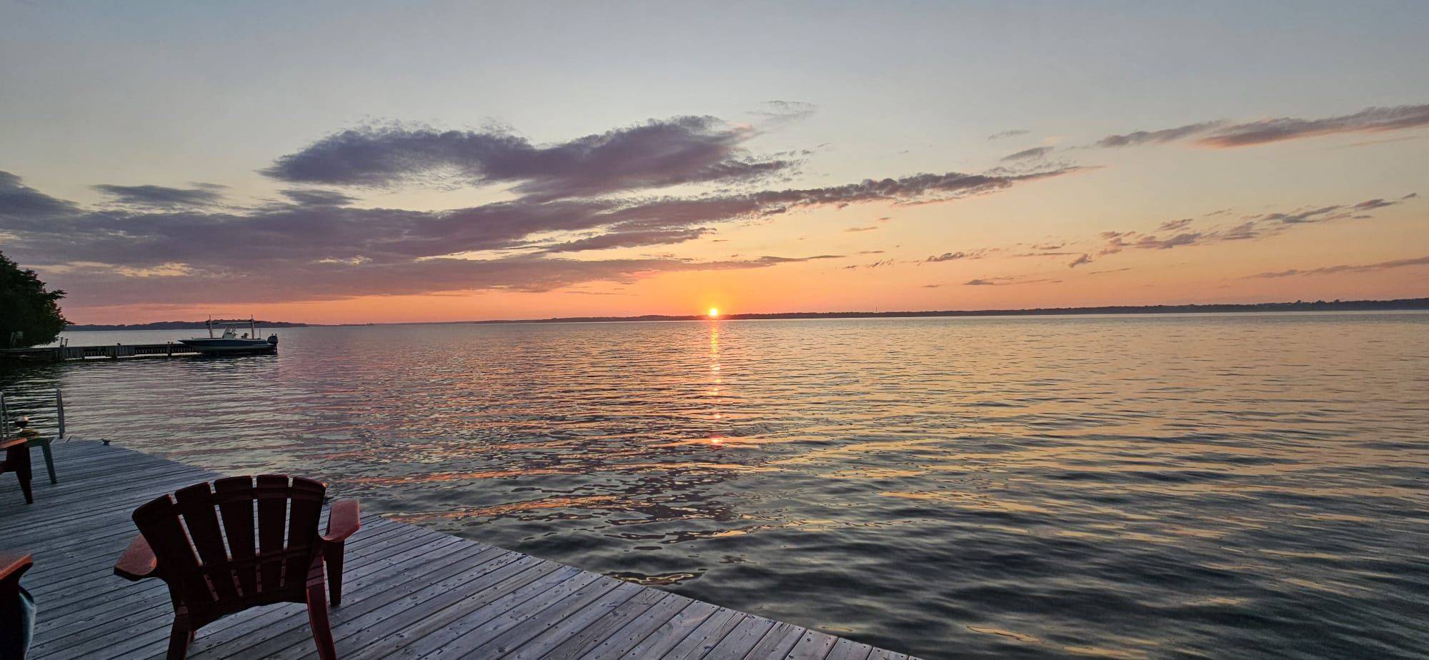 Frontenac Islands, ON K0H 2Y0,8 BERNIES LN