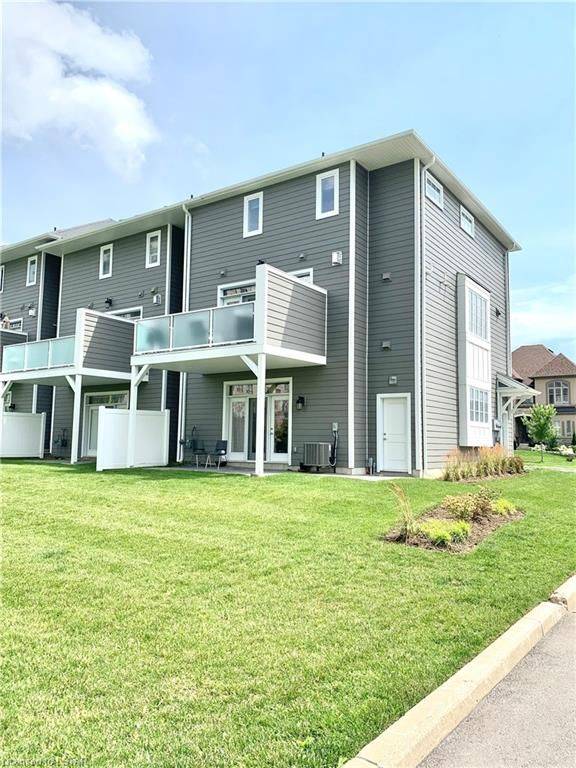 London North, ON N6G 0X2,2337 CALLINGHAM DR
