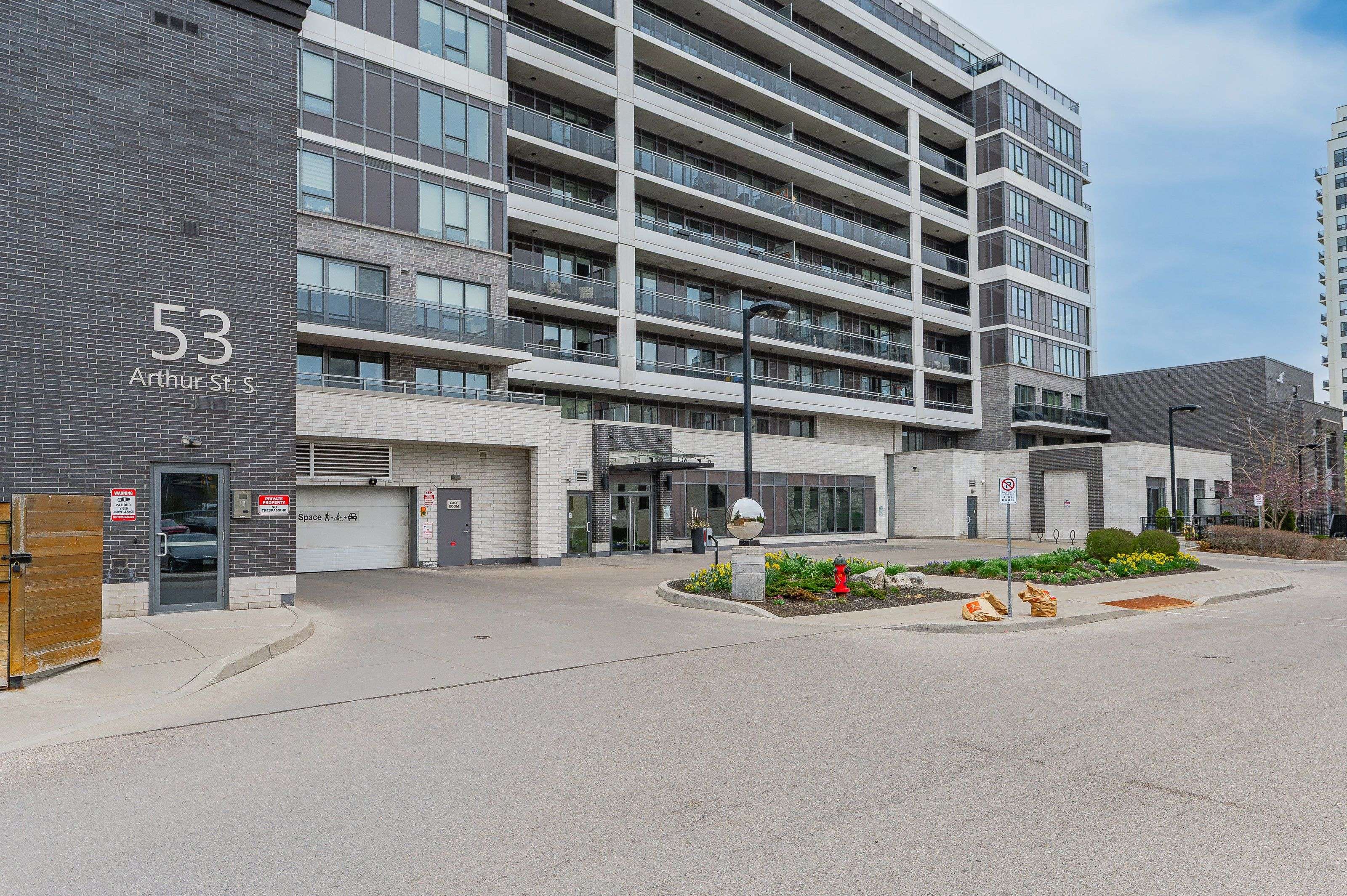 Guelph, ON N1E 0P5,53 Arthur ST #807