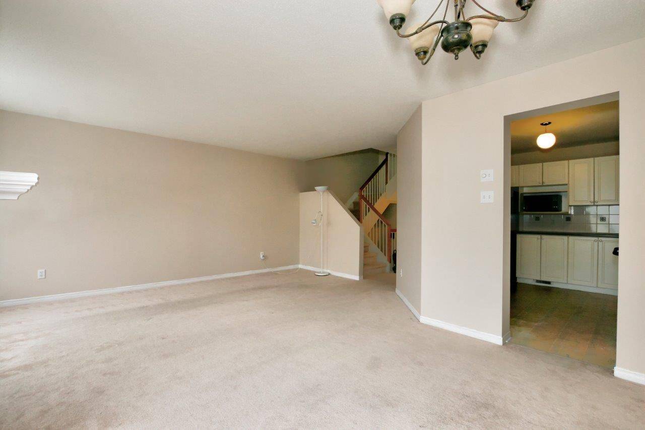 363 Bakewell CRES, Barrhaven, ON K2G 7E9