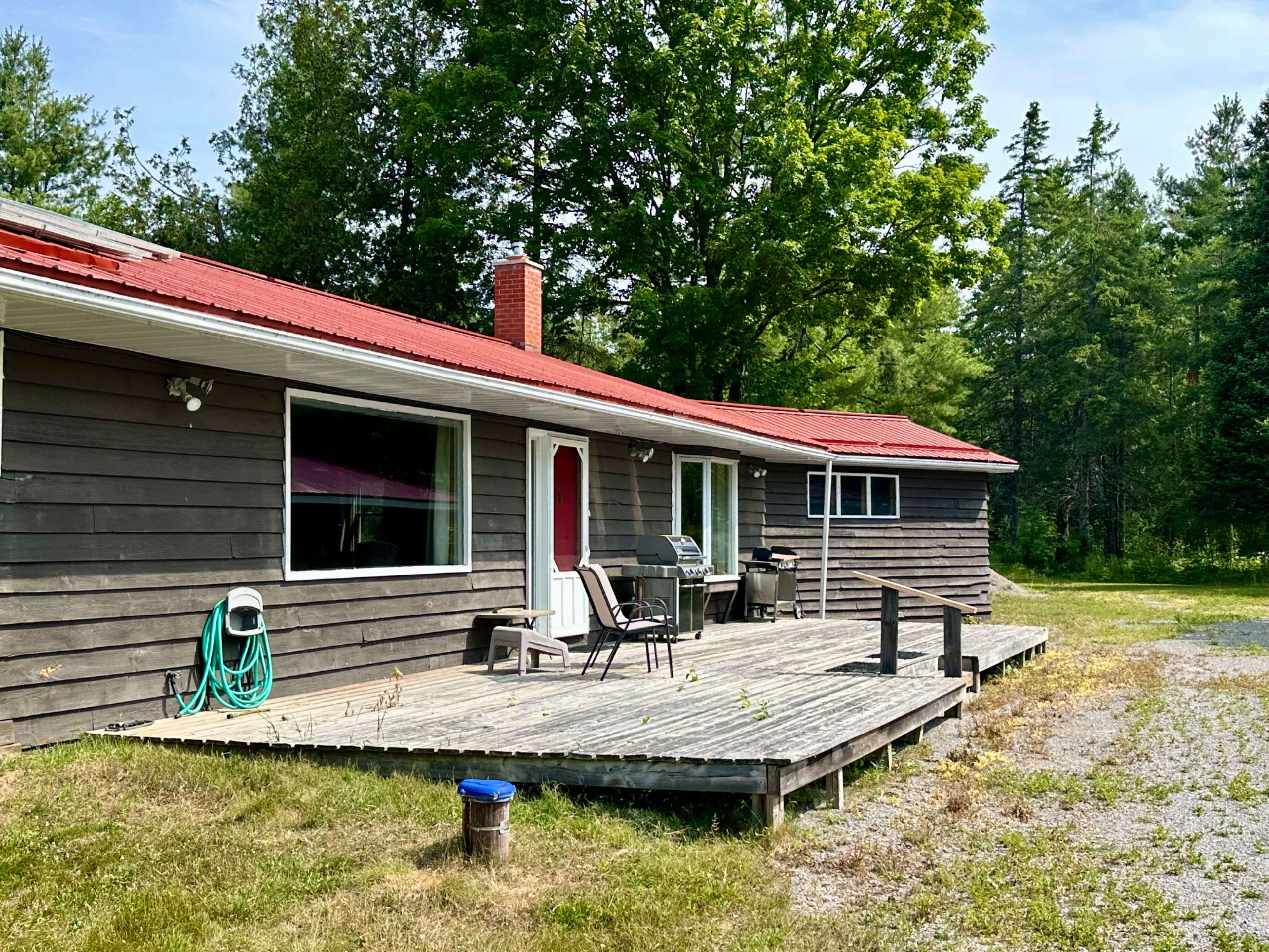 Trent Lakes, ON K0M 1A0,380 Ledge RD