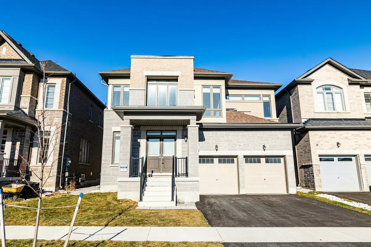 Oshawa, ON L1H 8L7,861 Rexton DR