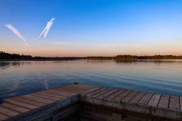 Northern Bruce Peninsula, ON N0H 1Z0,119 Pine Tree Harbour RD