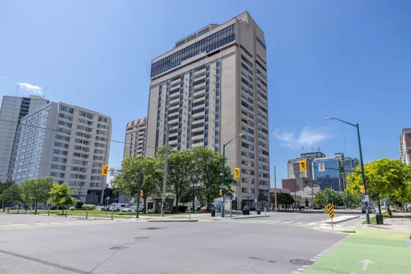 London East, ON N6B 3L5,389 Dundas ST #901