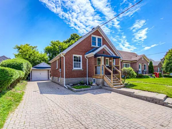 48 Ellis AVE, Kitchener, ON N2H 4G7