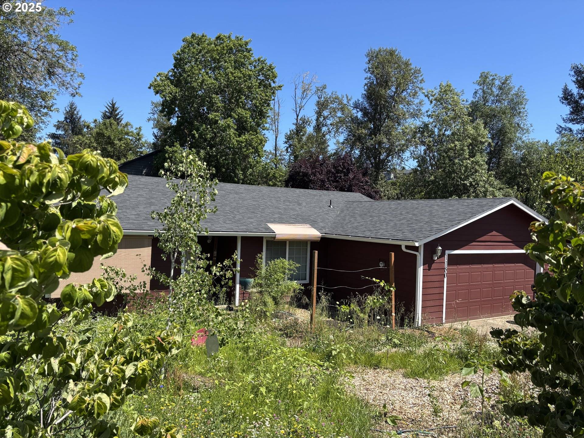 Salem, OR 97304,1180 MOGUL ST NW
