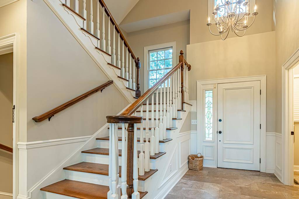 Bristol, VA 24202,15127 Stonewall Ridge