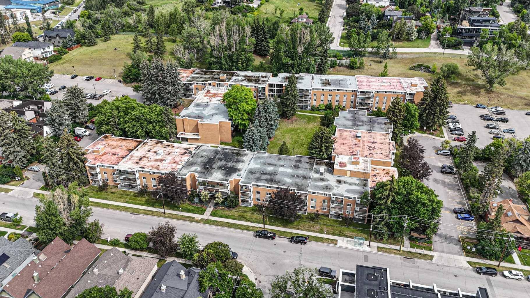 Calgary, AB T2N 1C4,1620 8 AVE NW #369