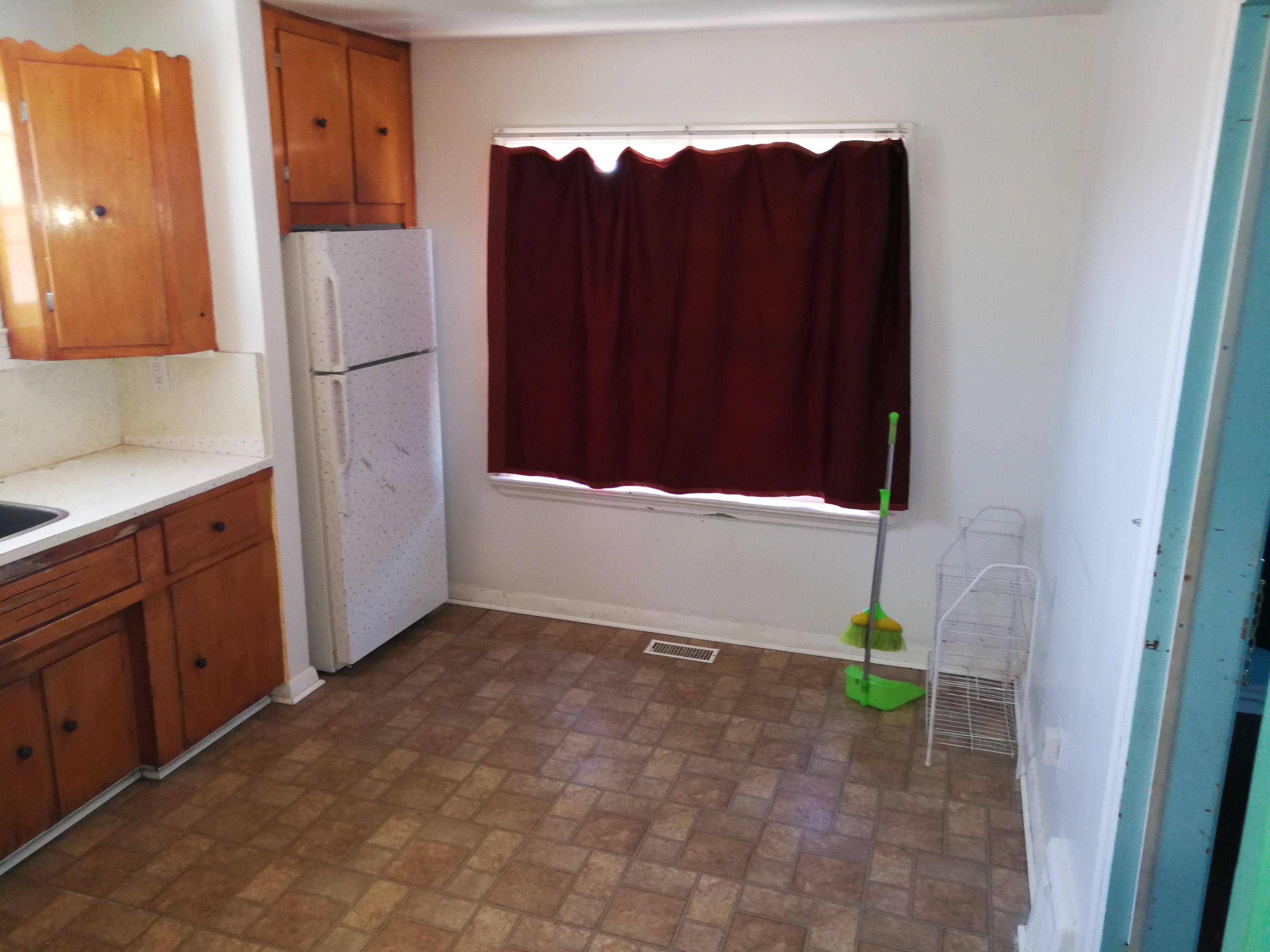 Toronto E04, ON M1L 2W2,78 Maybourne AVE