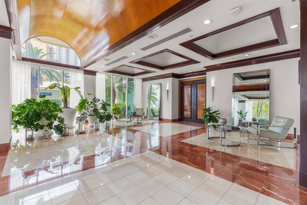 Sunny Isles Beach, FL 33160,16400 Collins Ave #1846