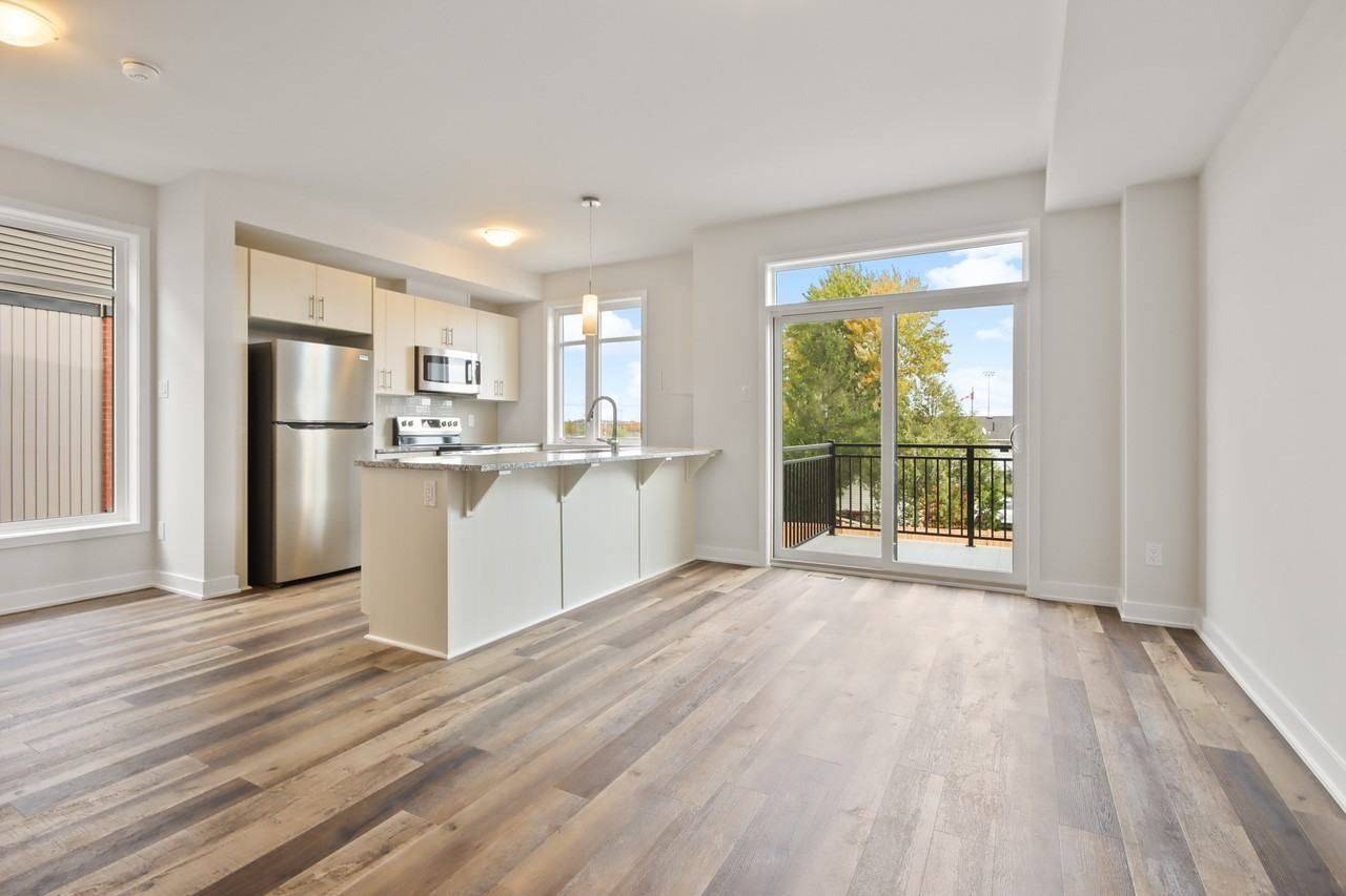 Orleans - Cumberland And Area, ON K4A 5M2,533 Lourmarin Private ST