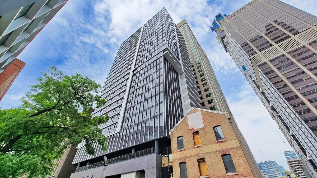 Toronto C09, ON M4W 0B8,771 Yonge ST #1908
