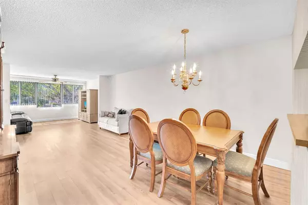 Tamarac, FL 33321,10839 W Clairmont Cir #209