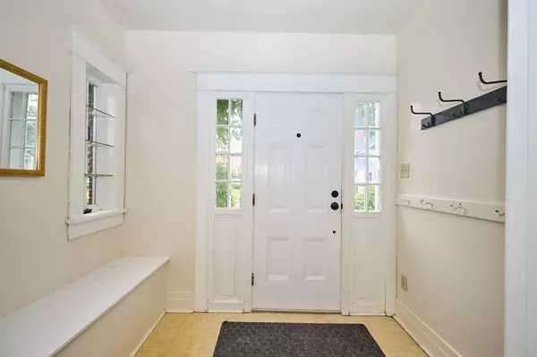 Welland, ON L3C 4N5,15 Church ST