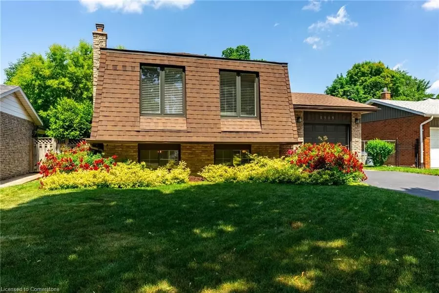 1515 Brenner CRES, Burlington, ON L7P 2V9