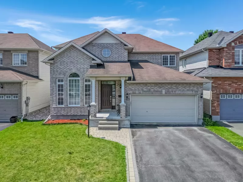 173 Lamplighters DR, Barrhaven, ON K2J 0K9