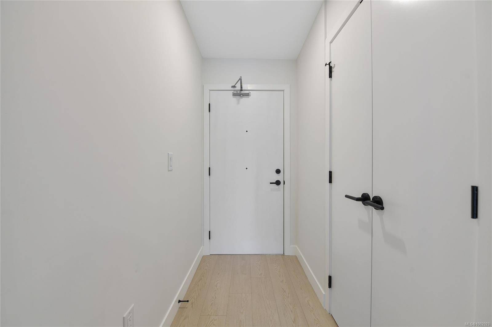 Langford, BC V9B 3R8,2629 Millstream Rd #409