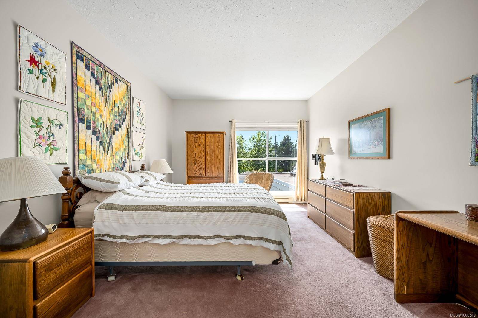 Comox, BC V9M 2N1,1686 Balmoral Ave #203