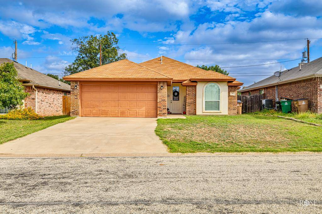 38 Amberwood Dr, San Angelo, TX 76905