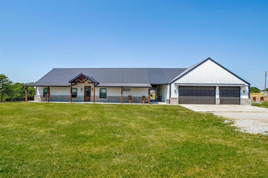 2653 Old Decatur Road, Decatur, TX 76234