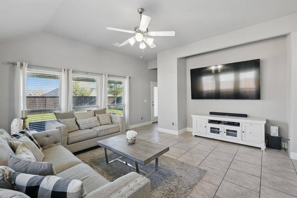 Aubrey, TX 76227,1705 Emerald Tree Place