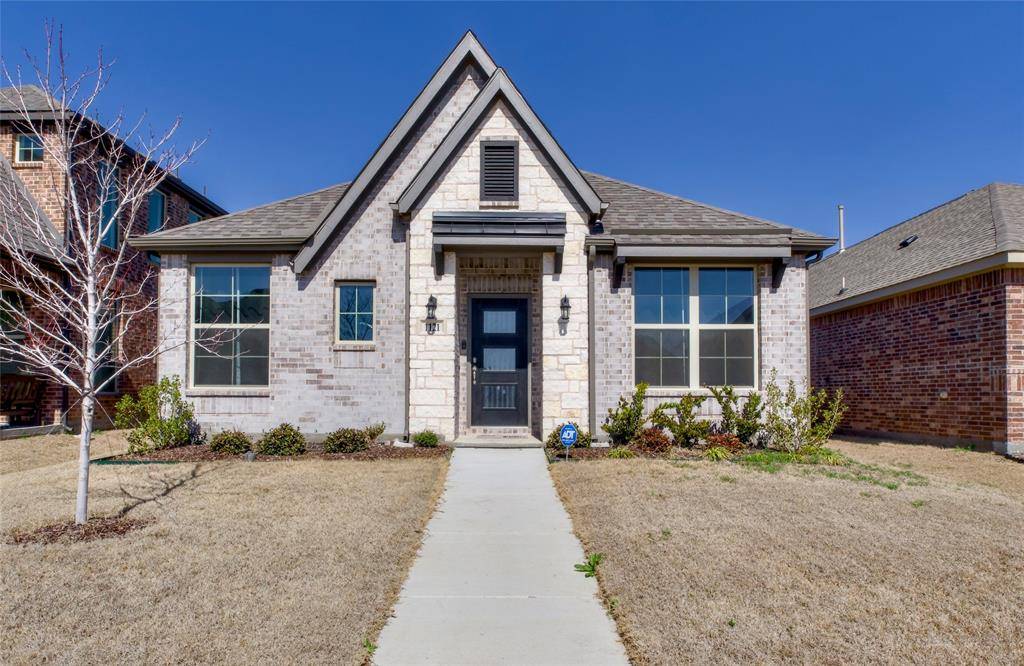 1121 Milfoil Drive, Justin, TX 76247